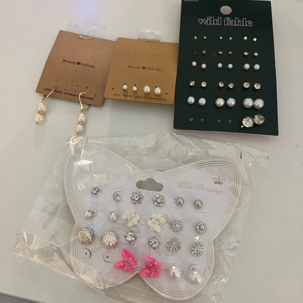 Brandy Melville and target Earrings - Picture 1 of 2